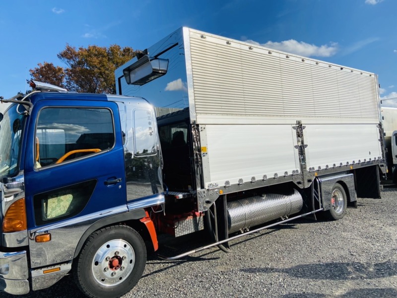 例：4ｔウイング